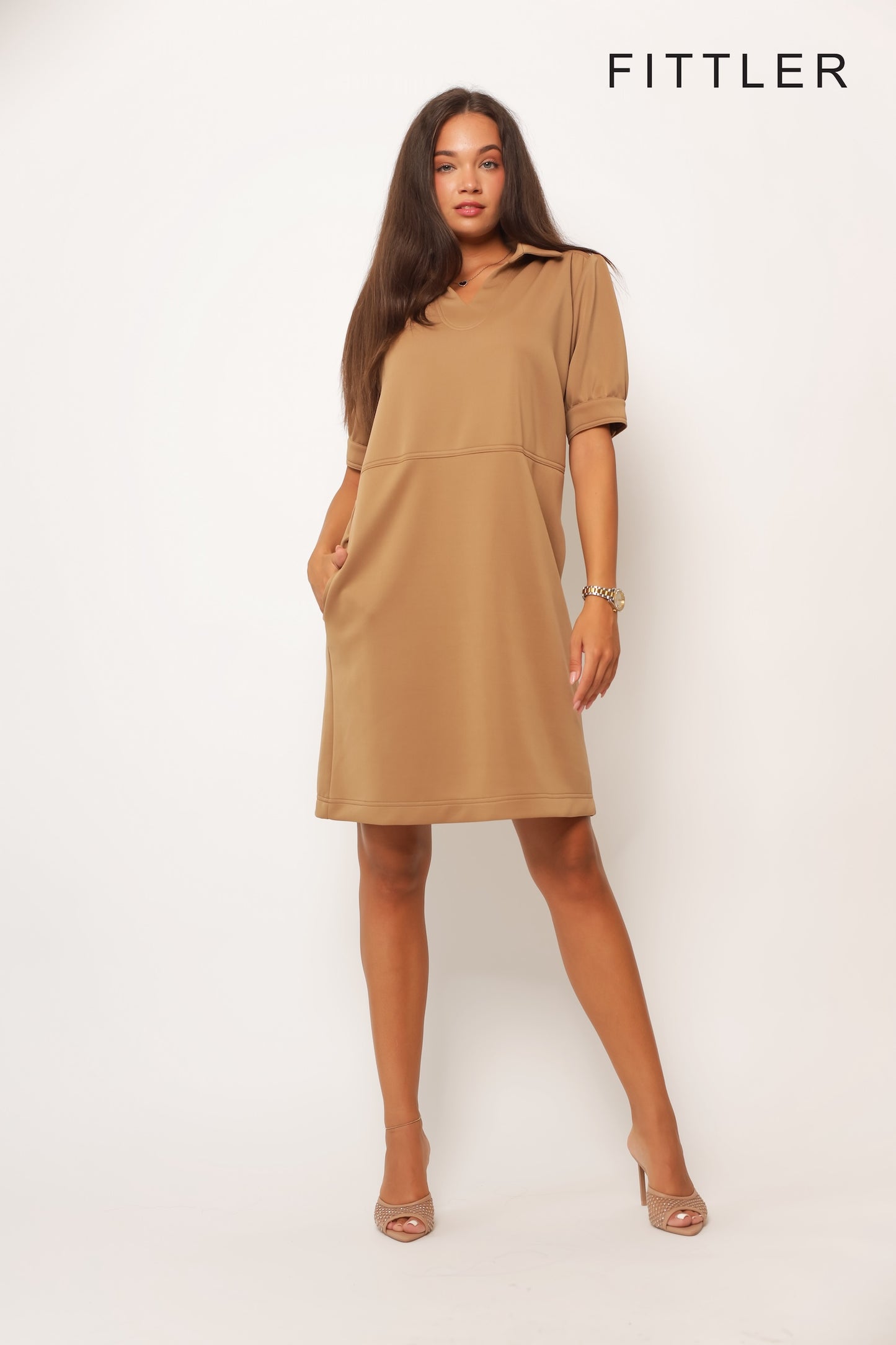 FITTLER 2 Rövid ujjú galléros zsebes ruha beige